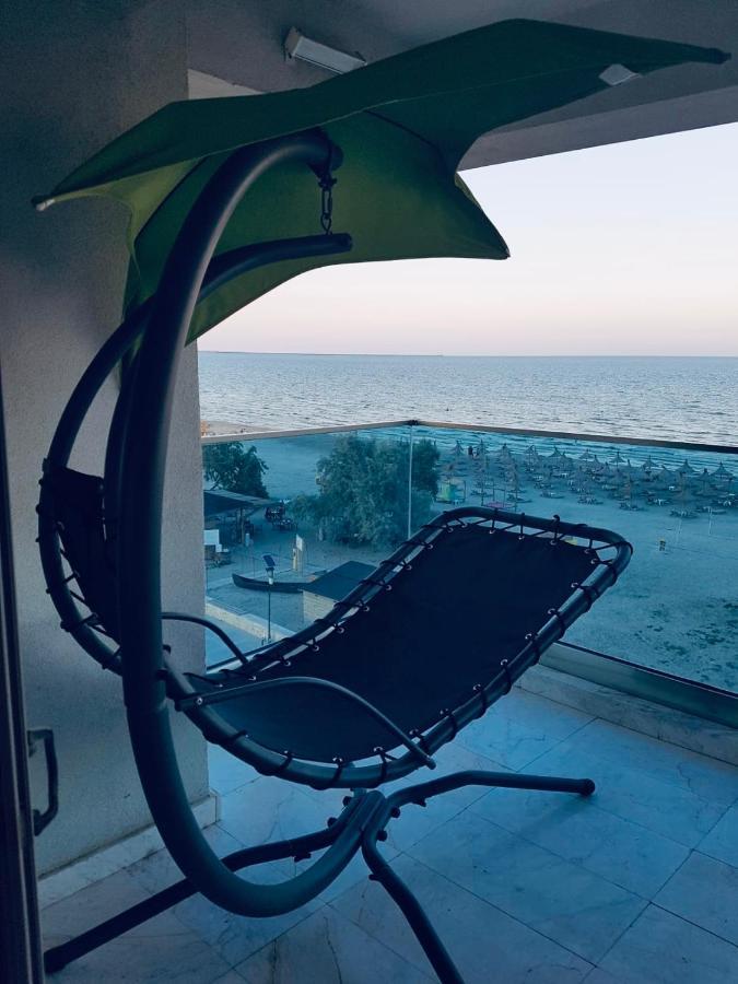 Wave 2 Mamaia Prima Linie Vedere La Mare 120Mp Navodari Bagian luar foto